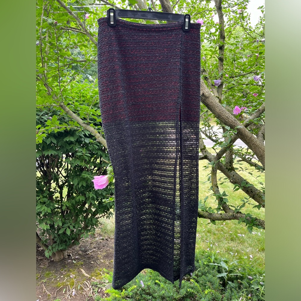 Too Chez Red & Black Knit Overlay Maxi Skirt Size Medium